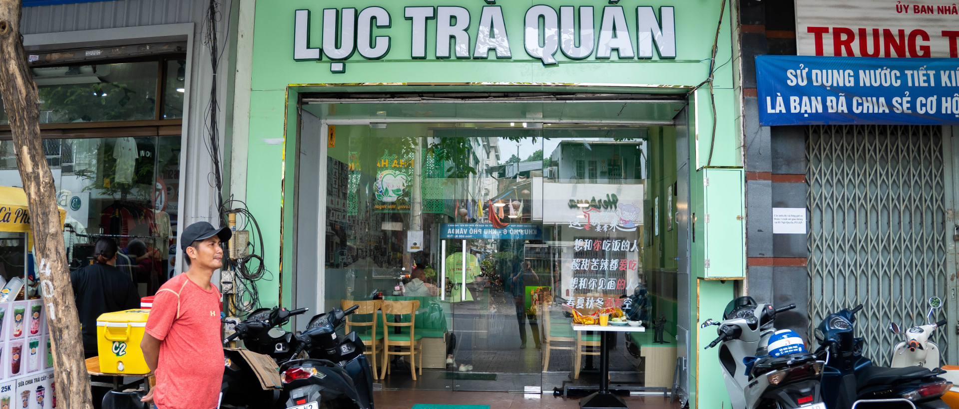 Lucha Xiao Chu - Lục Trà Quán